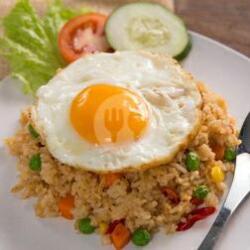 Nasi Goreng Telur Mata