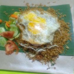 Nasi Goreng Biasa Telor Setengah Mateng