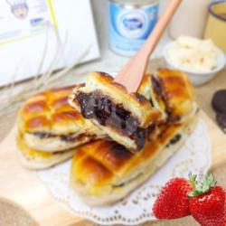 Roti Bakar Coklat Strawberry