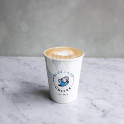 Latte (hazelnut, Caramel, Vanilla) (hot)