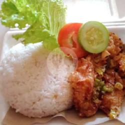 Nasi Ayam Saus Asam Manis