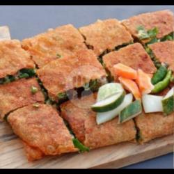 Martabak Istimewa Ayam    Corned