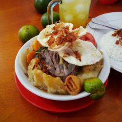 Soto Mie Special (porsi Besar, Daging  , Risol  )