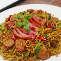 Mie Goreng Sosis   Telor