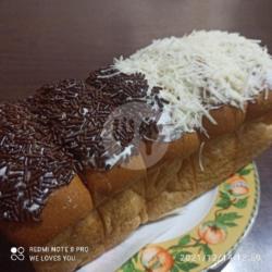 Roti Sobek Coklat Special