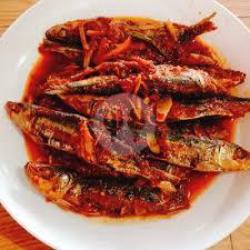 Nasi Ikan Tamban Goreng