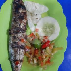 Ikan Bakar Layang