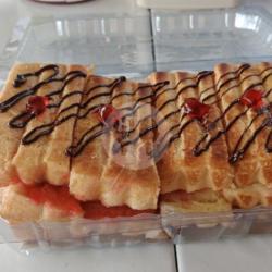 Roti Bakar Cheesy Crunchy