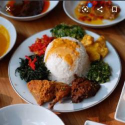 Nasi Padang Ayam Goreng