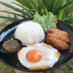 Nasi Ayam Telor Geprek