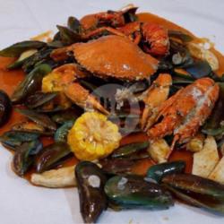 Seafood Kepiting Dan Kerang Ijo