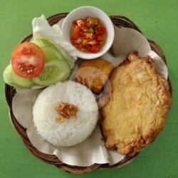 Nasi Telor Dadar Crispy Sambal Matah