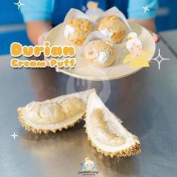 Durian Puff