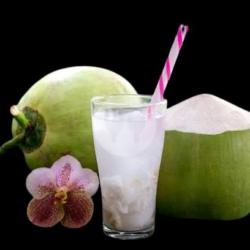 Es Kelapa Muda Pisang Susu