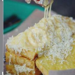 Roti Bakar Kombinasi Special