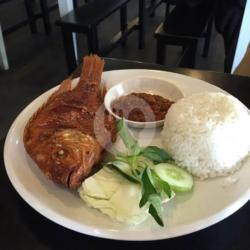 Nasi Ikan Nila