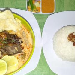 Nasi   Soto Paru