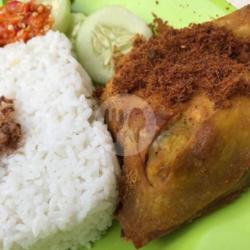 Sego Sambel Ayam Laos