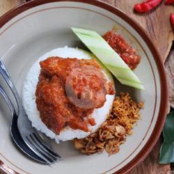 Nasi Tongkol Pedas