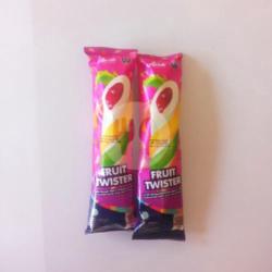 Ice-cream Fruit Twister