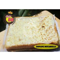 Roti Panggang Mozarella