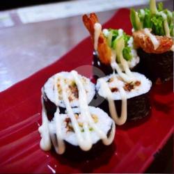 Tuna Crispy Roll ( 8pcs )