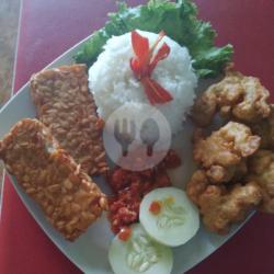 Nasi  Tempe   Bungkul Goreng