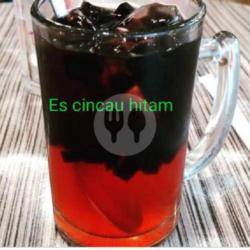 Es Cincau Hitam Menyegarkan Dan Mencegah Panas Dalam