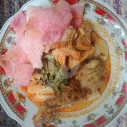 Ketupat Sayur Ayam Goreng