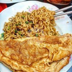 Indomi Goreng   Telor Dadar