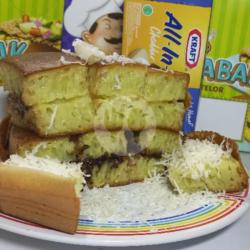 Manis Keju Kacang Coklat