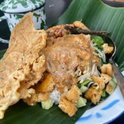 Nasi Campur Pecel Tumpang Lodeh Ayam Goreng