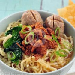 Mie Pangsit Pentol Bakso