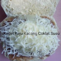 Roti Kadet Keju Kacang Coklat Susu