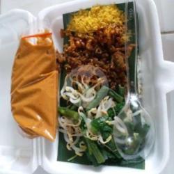 Nasi   Urap-urap Ikan Asin Penyek