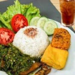 Paket Komplet Penyet Lombok Ijo  Tahu Tempe