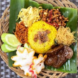 Naskun D (nasi Kuning   Jengkol)