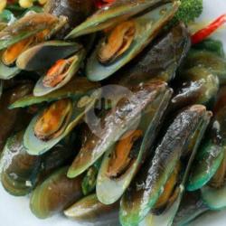 Kerang Ijo Saus Padang