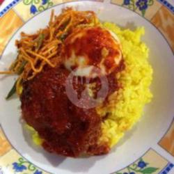 Nasi Kuning Telor