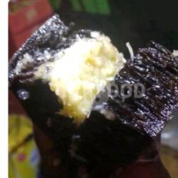 Martabak Blackforest Keju Susu