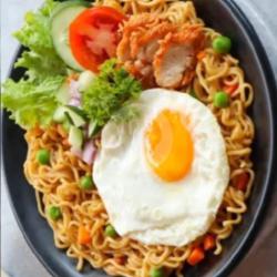 Mie Pedas Telor