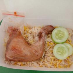 Nasi Kebuli Ayam Paha Utuh