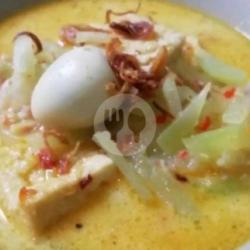 Ketupat Sayur Telur Bulat