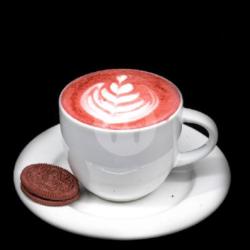 Hot Latte Red Velvet