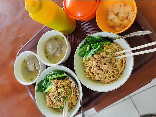 Bakso & Mie Yamin HD Rasa, Kp. Tembok Panjang