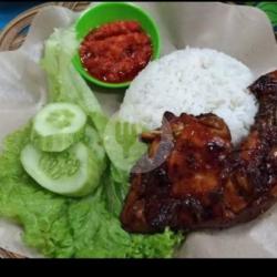 Ayam Bakar Saus Tiram Dengan Nasi Sambal Pedas