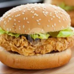 Burger Patty Ayam Krispy   Telur