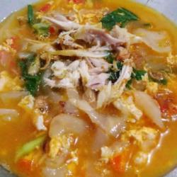 Kwetiaw Ayam Kuah Gurih / Pedas