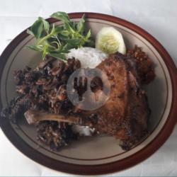 Nasi Bebek Hitam Jumbo