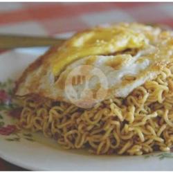 Indomie Goreng Telur